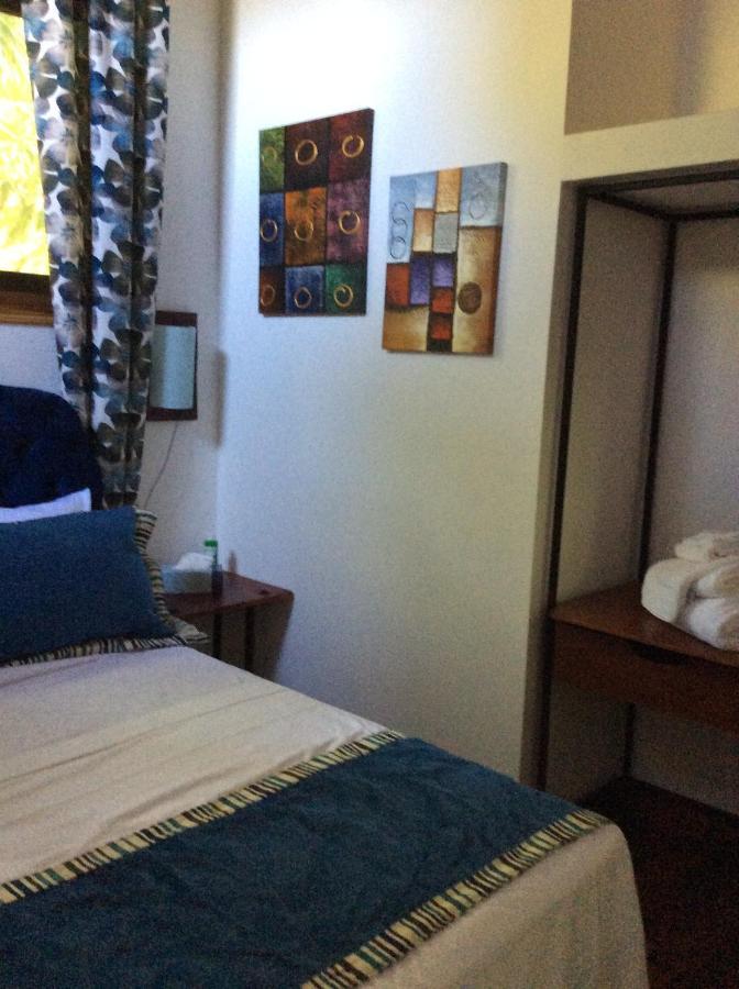 Bed and breakfast Cotton House De Labrador Extérieur photo